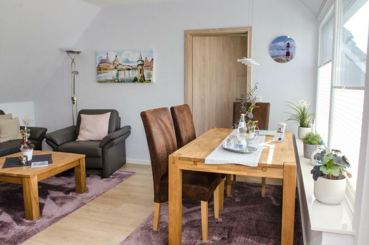 Ferienwohnungen Familie Jensen Husum  Buitenkant foto